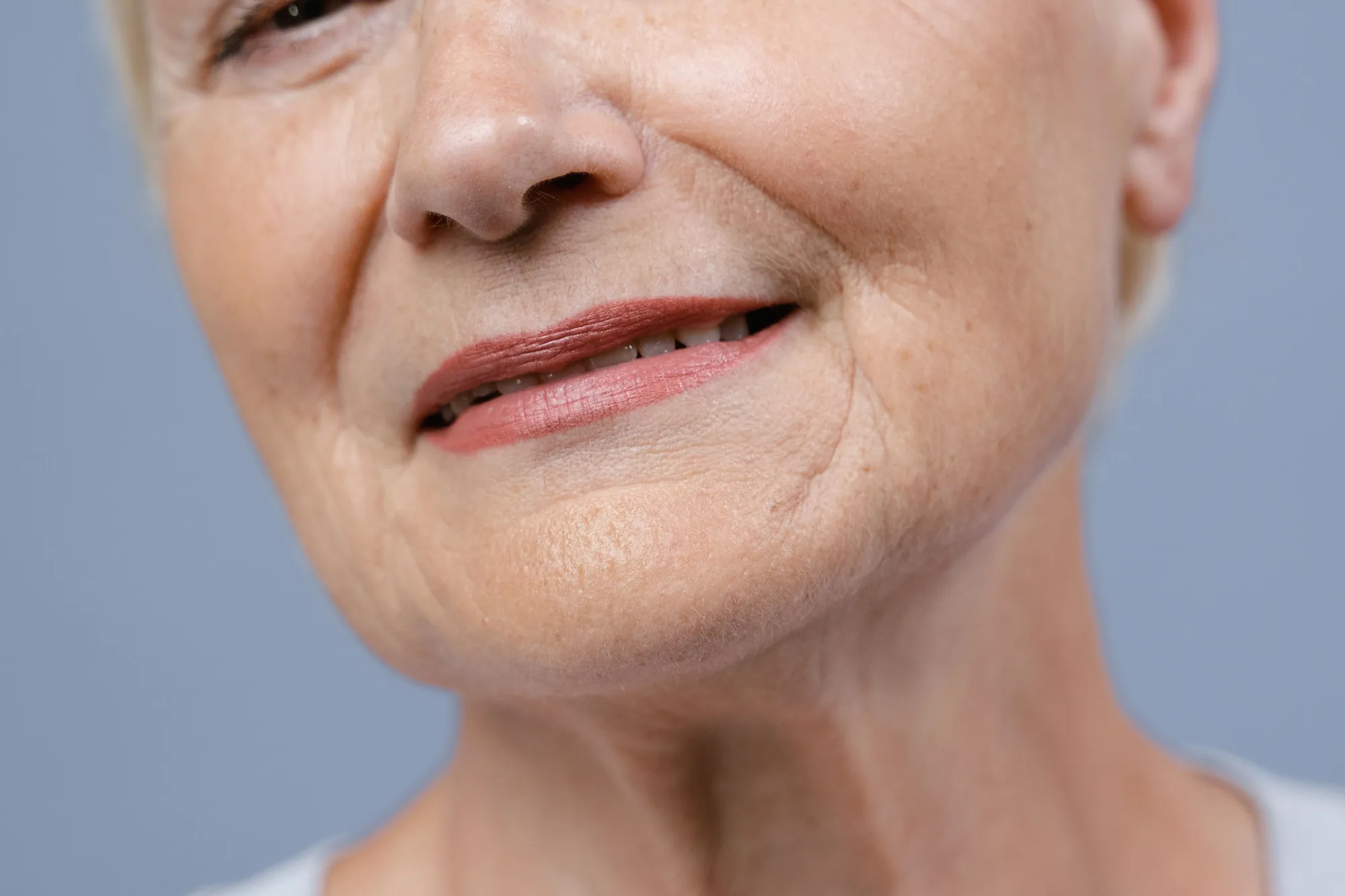 Perimenopause and menopause can bring noticeable changes to your skin — from dryness and dehydration to fine lines and loss of firmness.